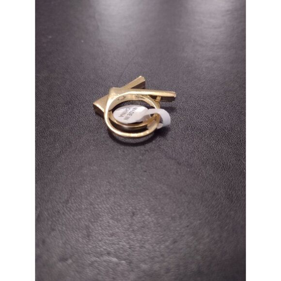 Gold tone two-piece matching ring set - Picture 7 of 9